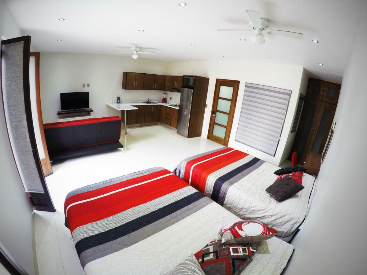 En El Centro 3 Hermoso Loft Familiar Ac Wifi 300 Mbps Aguascalientes Exteriör bild